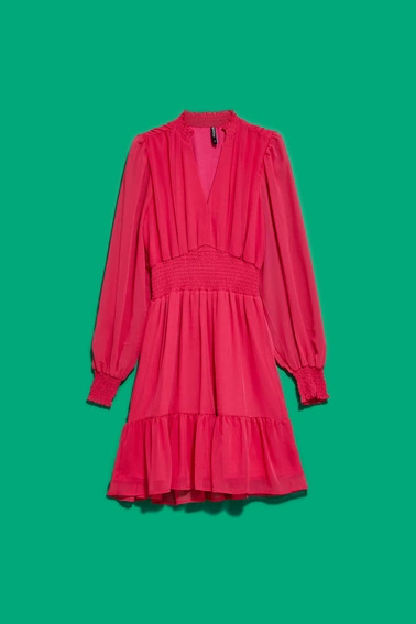 Sukienka z falbaną i bufiastymi rękawami