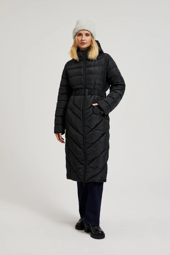 Pikowana kurtka z paskiem czarna