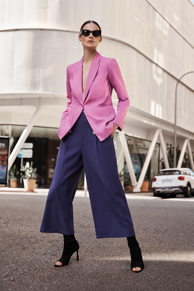 Okulary z grubymi oprawkami czarne