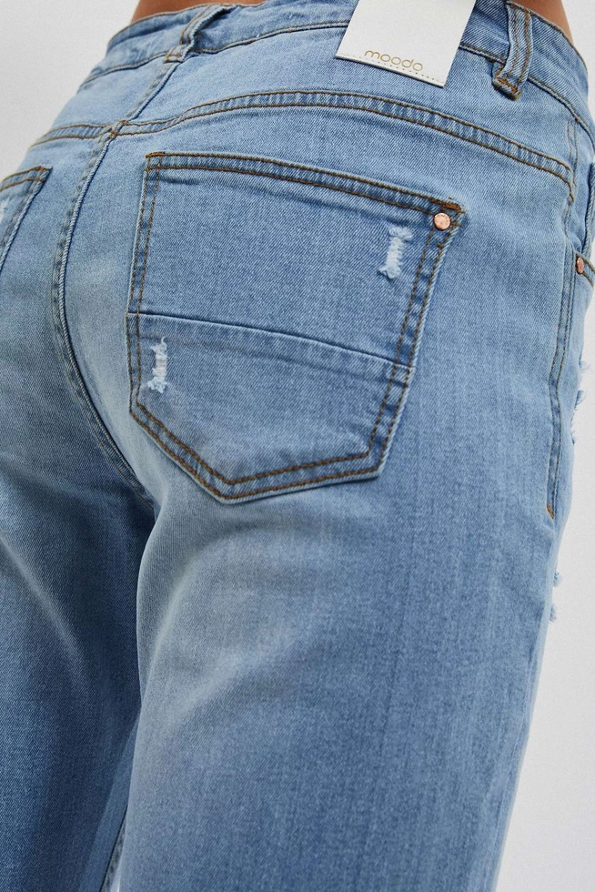 Jeansy niebieskie z prostą nogawką