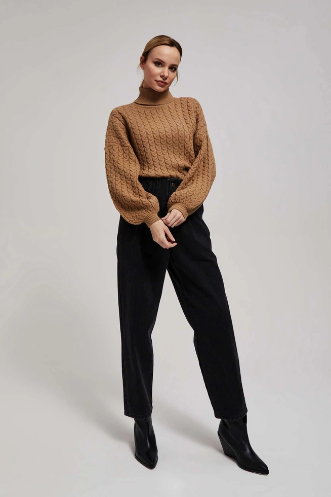 Sweter z golfem i bufiastymi rękawami ciemnobeżowy