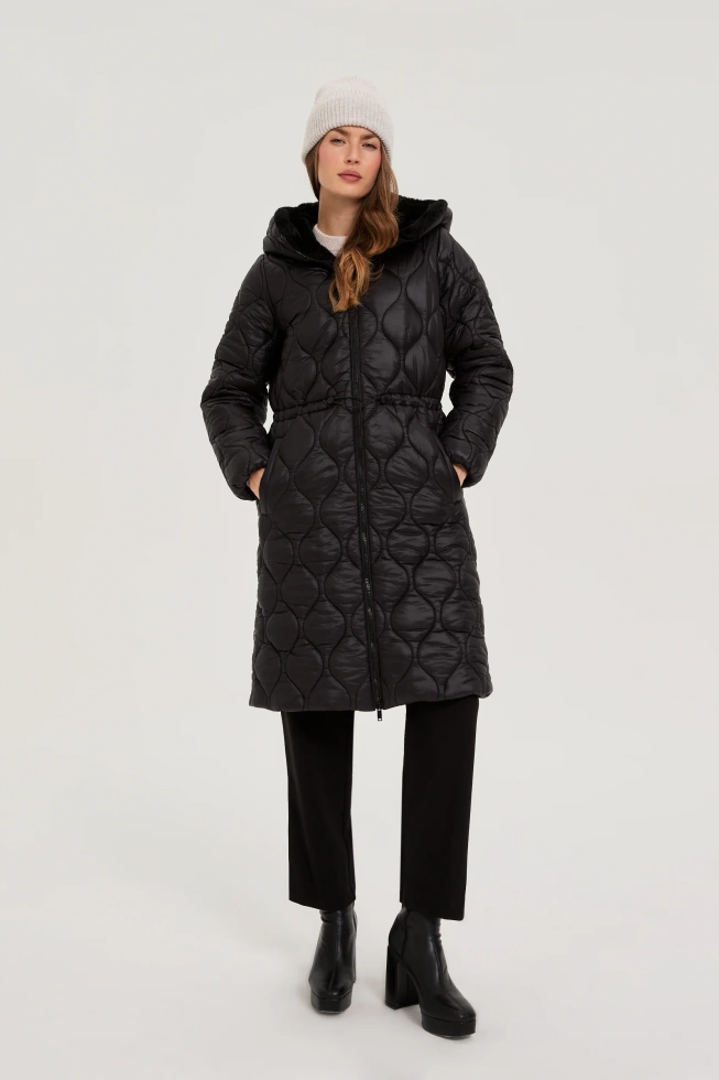 Kurtka z kapturem czarna
