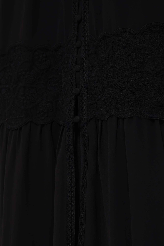 Sukienka maxi boho z koronką czarna