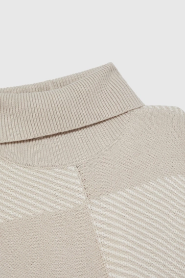 Sweter z golfem beżowy 