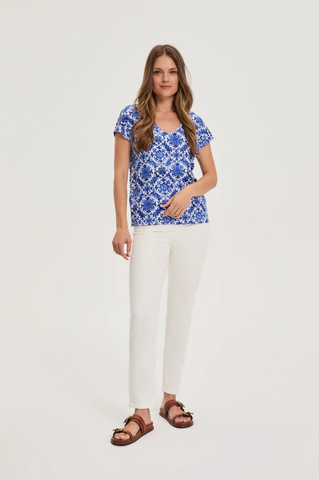 Wzorzysta bluzka niebieska