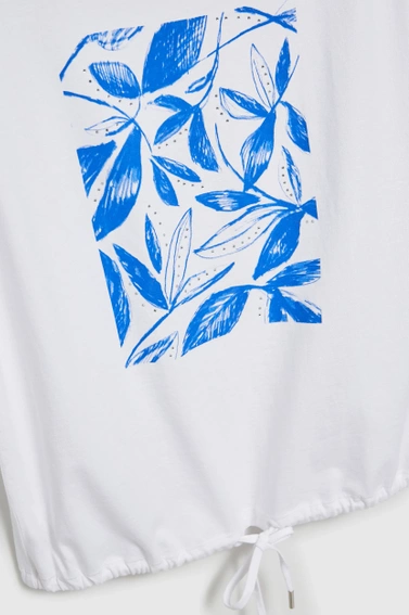 Bluzka z roślinnym nardrukiem i krótkimi rękawami biała 