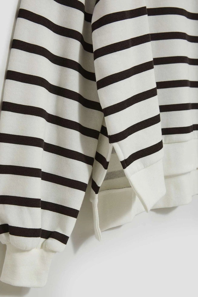 Bluza w paski z bufaistymi rękawami