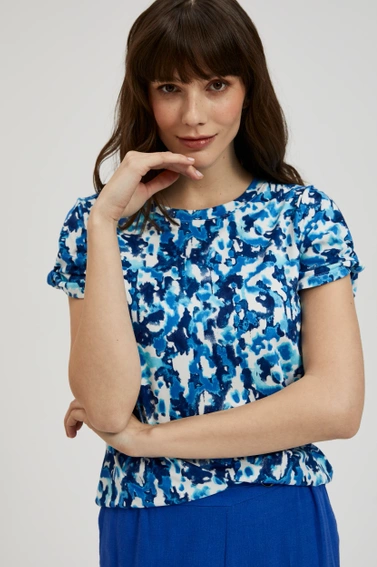 Bluzka w kwiatowym wzorem niebieska 