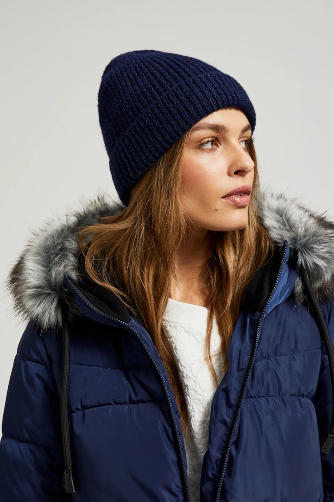 Czapka z metaliczną nitką granatowa