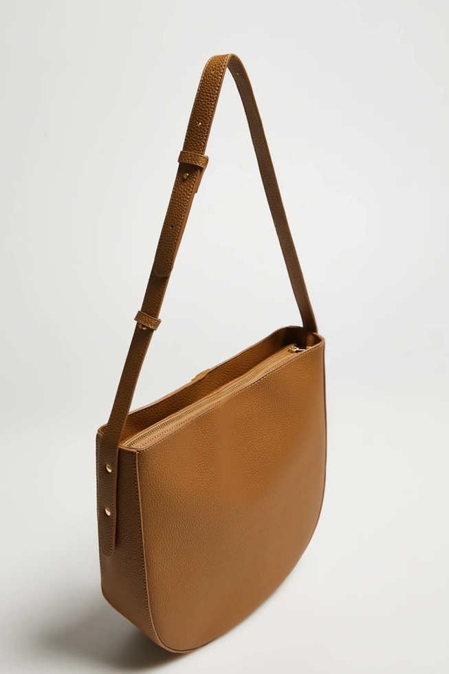 Torebka średniej wielkości brązowa