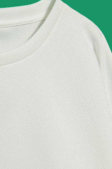 Bluza z wiązaniem w pasie