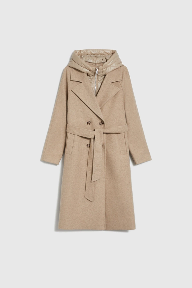 Długi płaszcz w kapturem beżowy
