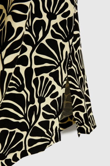 Sukienka o luźnym fasonie czarna