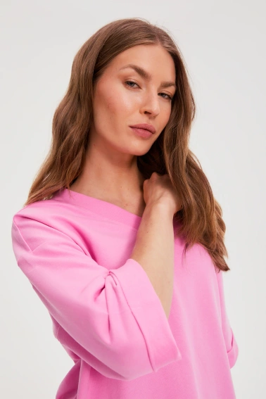 Bluza z dekoltem w serek różowa