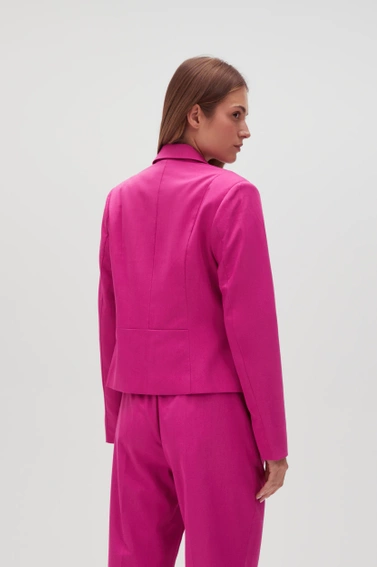 Krótka marynarka fuksjowa