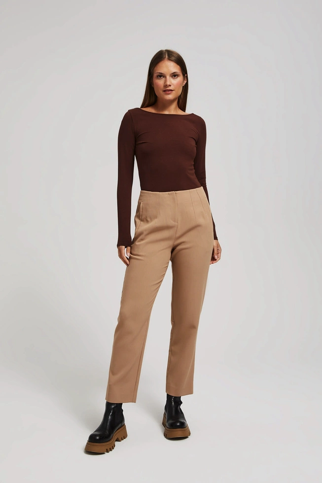 Dopasowana bluzka z długimi rękawami