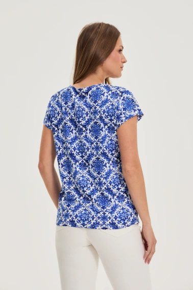 Wzorzysta bluzka niebieska
