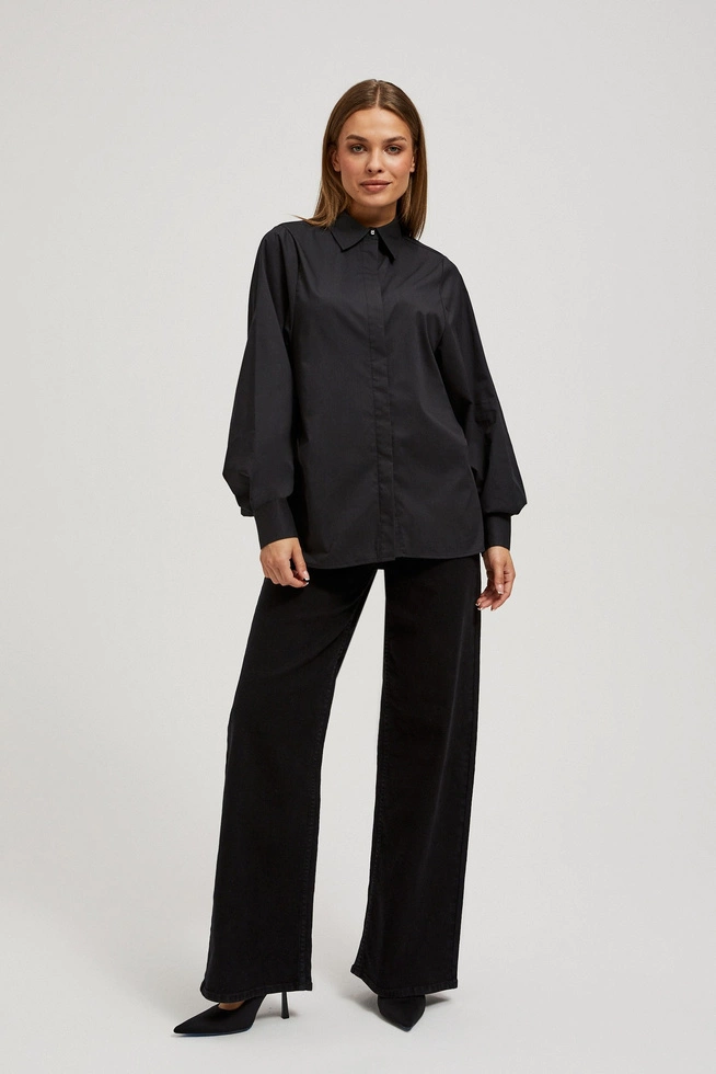 Taliowana koszula z bufiastymi rękawami