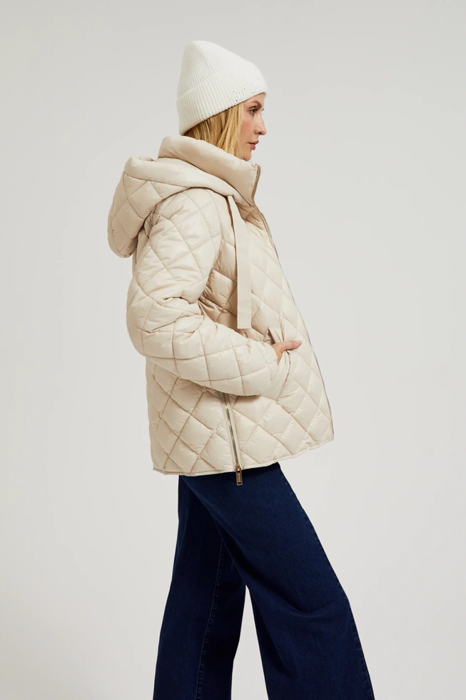Krótka pikowana kurtka z kapturem beżowa