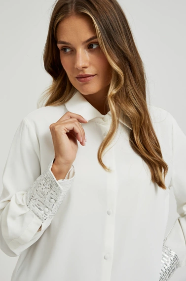 Koszula z cekinami na mankietach biała