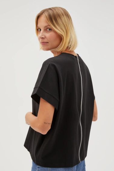 Bluzka z zamkiem na plecach czarna