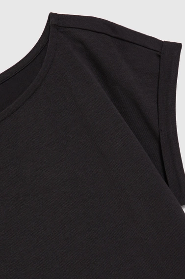 T-shirt z okrągłym dekoltem czarny