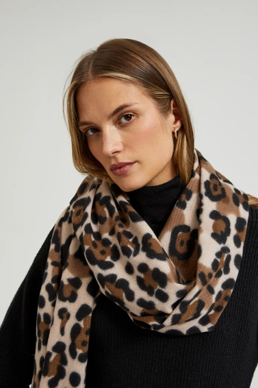 Szalik w panterkę beżowy