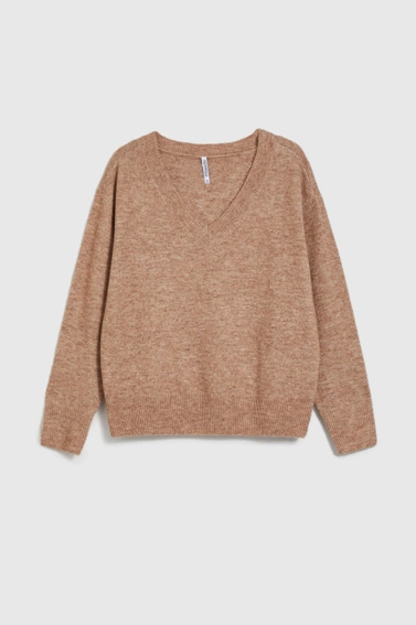 Sweter z dekoltem w serek o prostym kroju beżowy