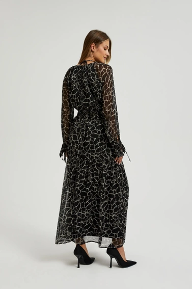 Rozkloszowana sukienka maxi czarna