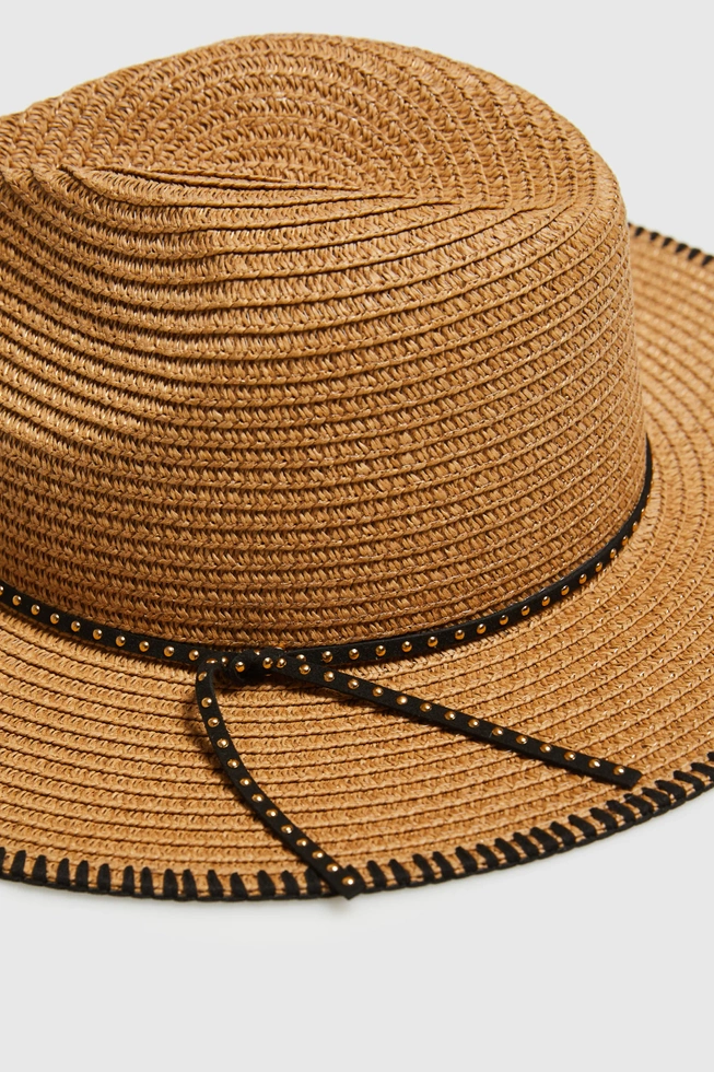 Słomkowy kapelusz beżowy