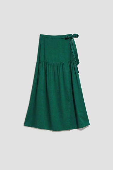 Rozkoloszowana spódnica z wiązaniem