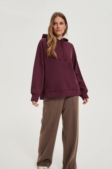 Bluza z kapturem burgundowa 