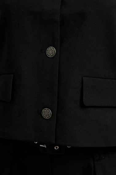 Marynarka z kieszeniami czarna