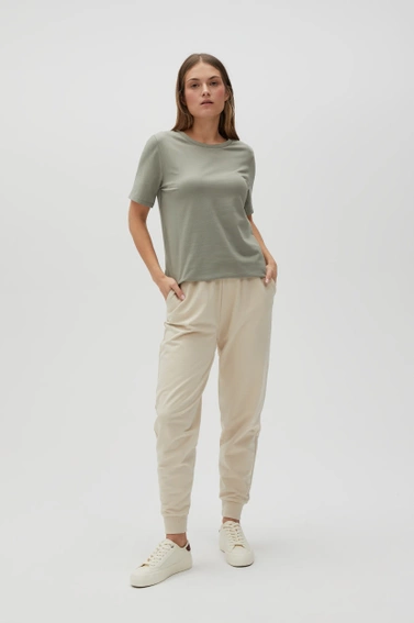 Gładki bawełniany t-shirt oliwkowy