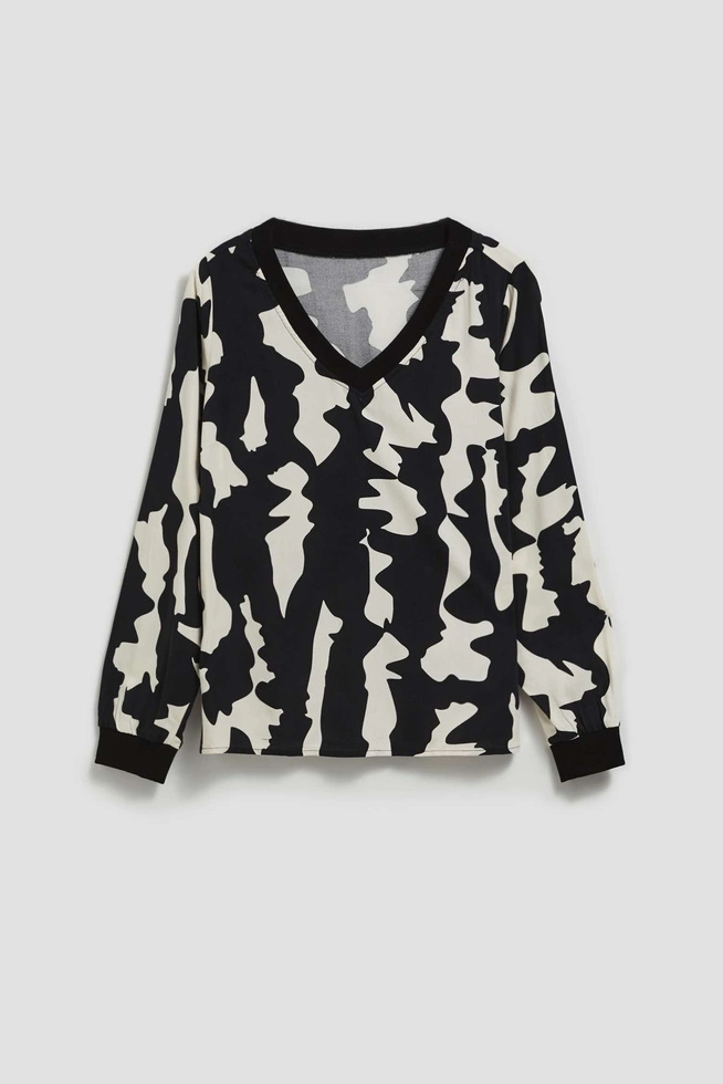 Wzorzysta koszula z dekoltem w serek czarna