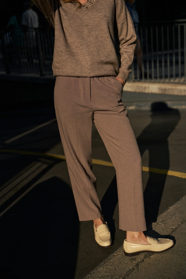 Spodnie cygaretki brązowe