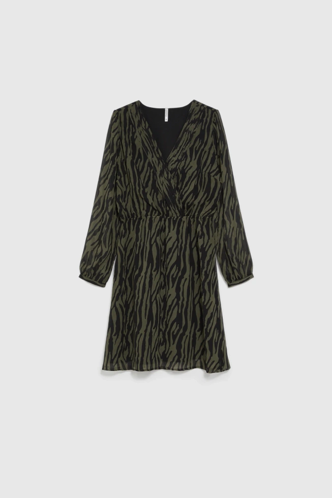 Sukienka w zwierzęcy wzór oliwkowa