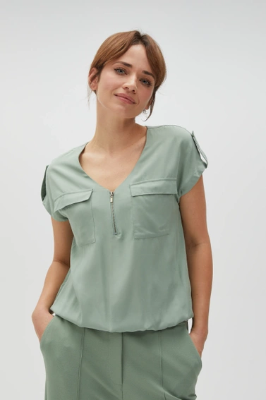 Wiskozowa koszula z dekoltem w serek oliwkowa