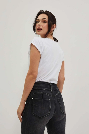 Bawełniana bluzka z koronką biała