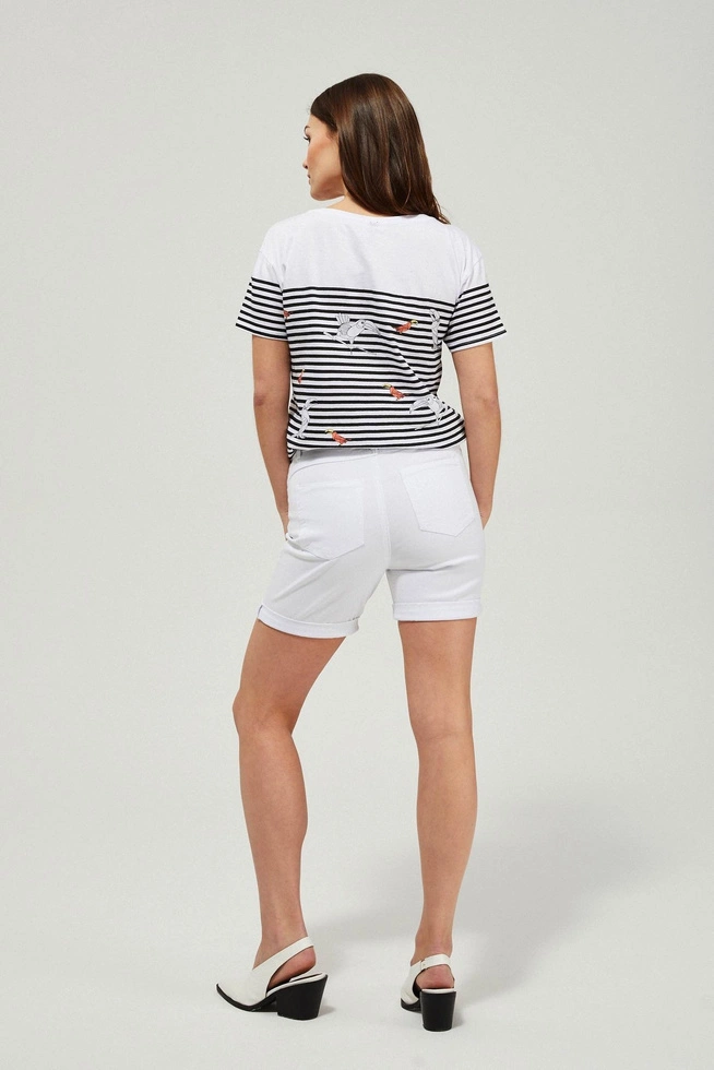 Szorty lyocell zapinane na zamek i guzik białe
