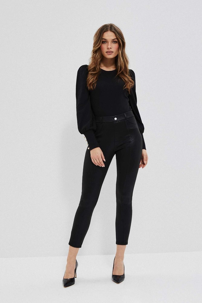 Błyszczące legginsy