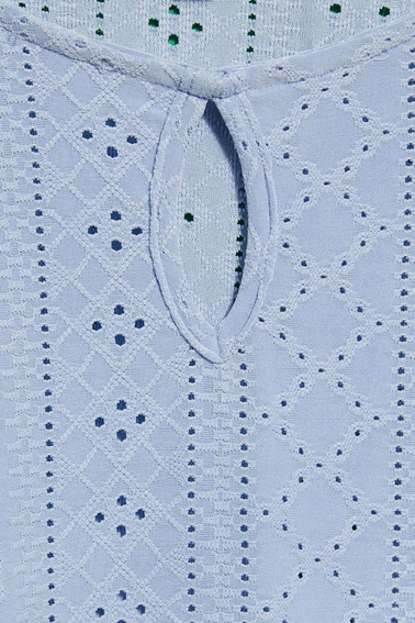 Ażurowa bluzka jasno-błekitna