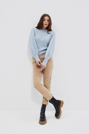 Sweter z bufiastymi rękawami 