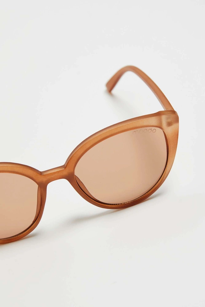 Okulary brązowe przeciwsłoneczne kocie