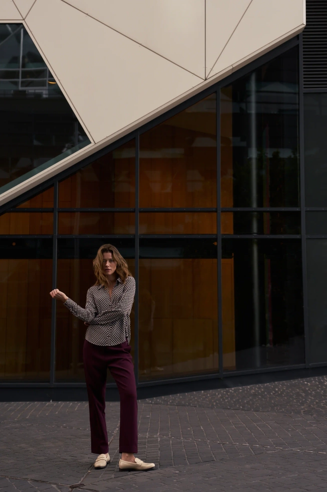 Wzorzysta koszula burgundowa