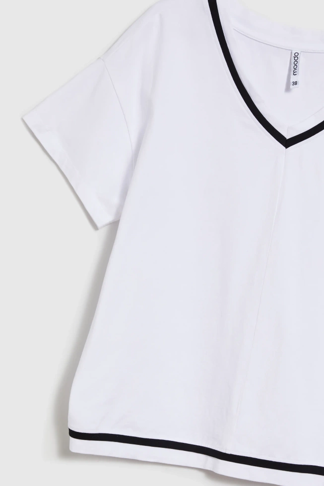 Bawełniana bluzka z dekoltem w serek biała