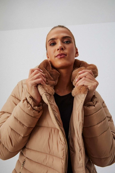 Pikowana kurtka z misiem