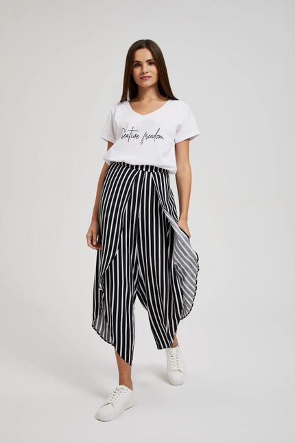Spodnie w paski z rozcięciami czarno-białe