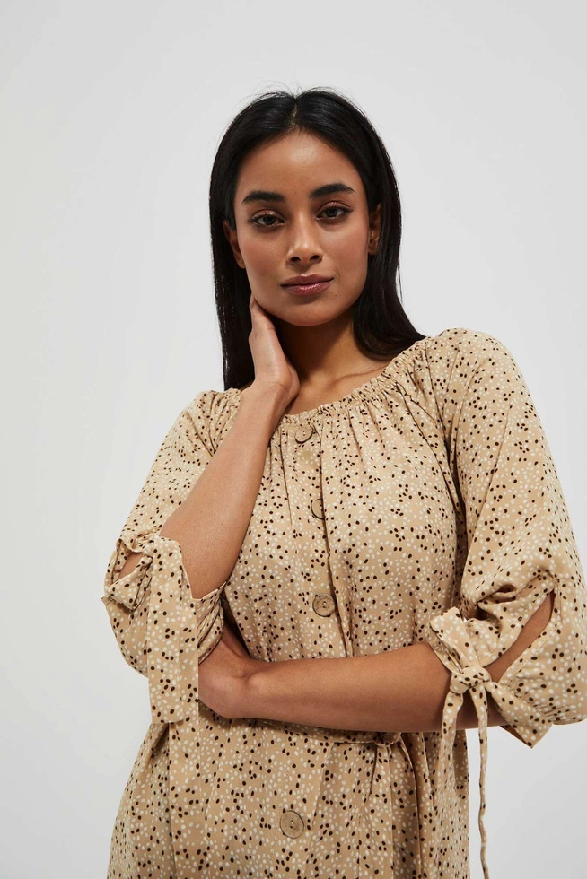 Sukienka z delikatnym nadrukiem