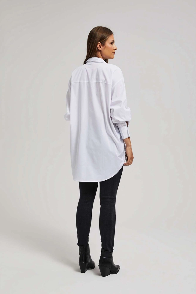 Koszula oversize z ozdobnymi guzikami